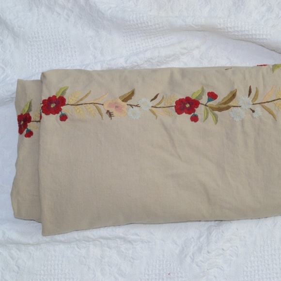 Pottery Barn Bedding Pottery Barn Floral Embroidered Linen Blend